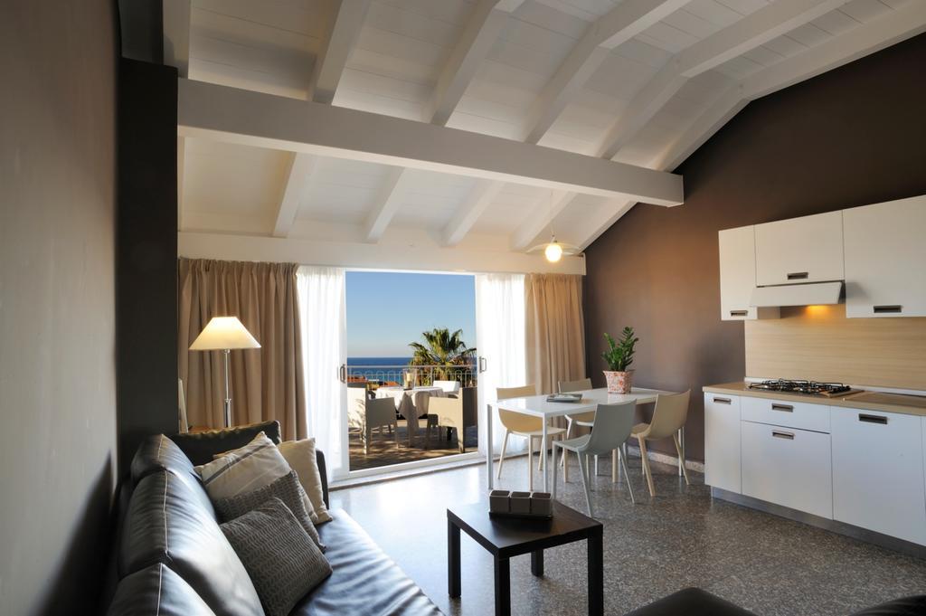 Aparthotel Oliveto 3*