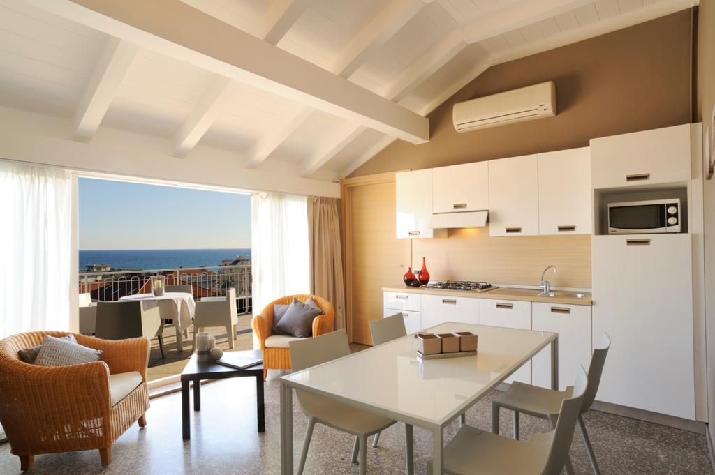 Aparthotel Oliveto Ceriale